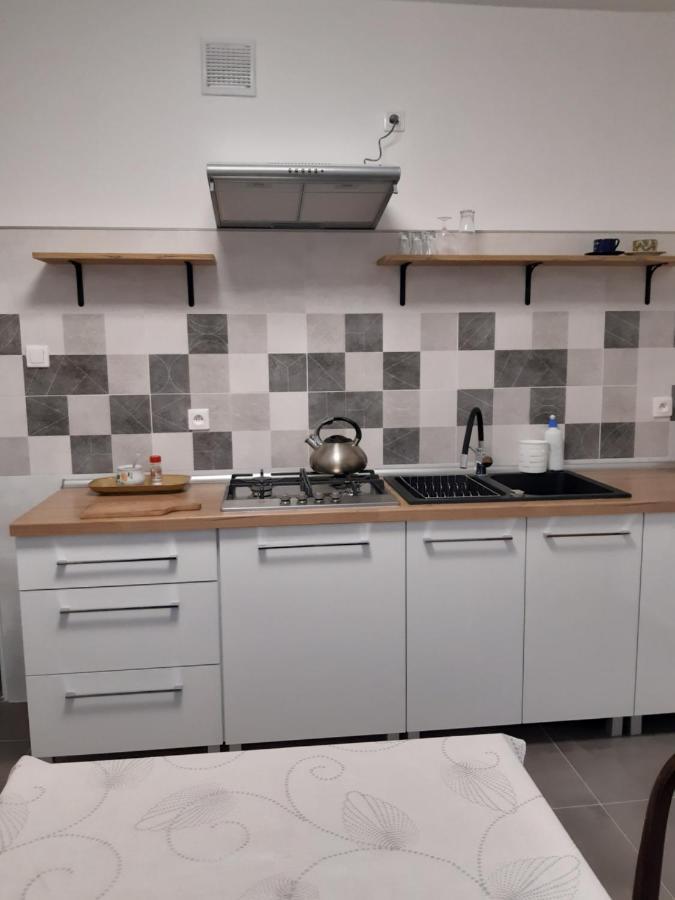 Kwatery Pokoje Mira Poznan Bagian luar foto
